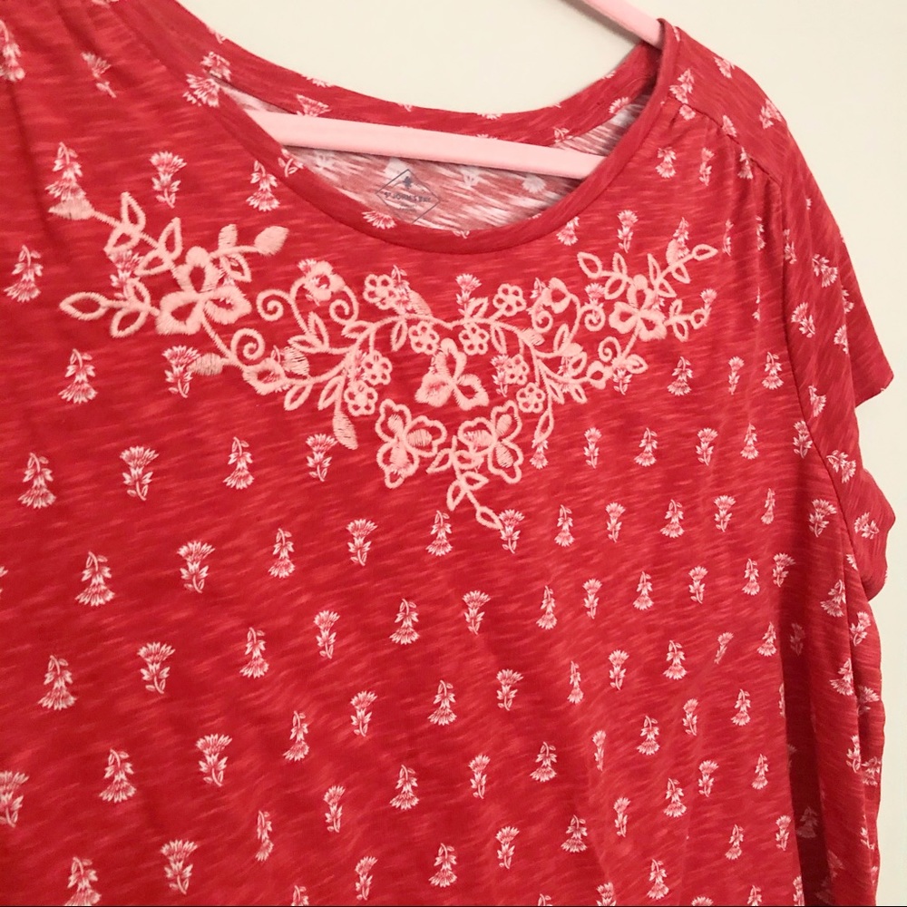 St Johns Bay Women’s Red Floral Embroidered Shirt - Picture 2 of 5